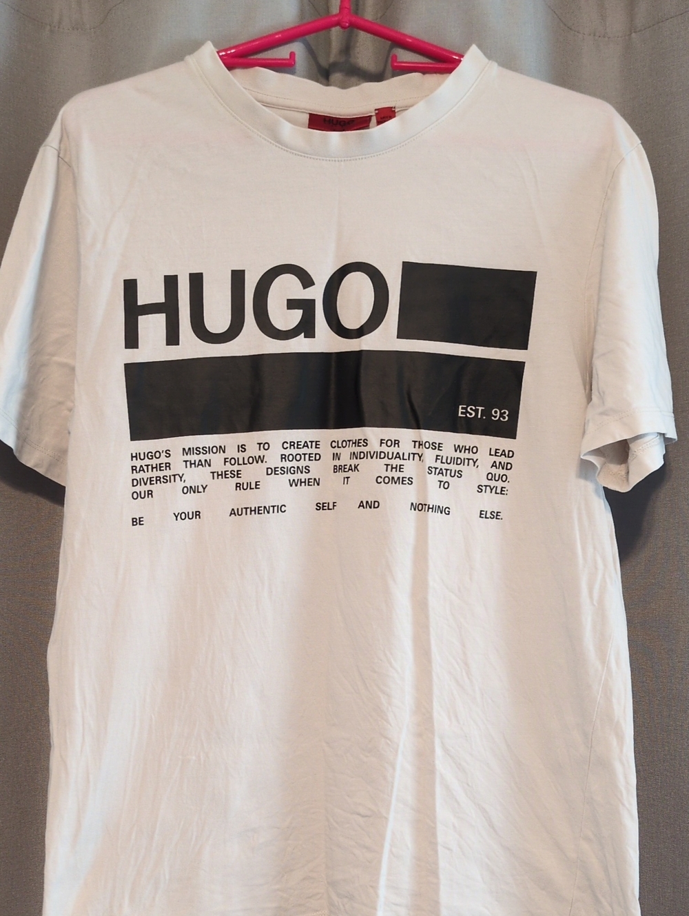 HUGO Off White Short-Sleeve Tee with Black Block Logo